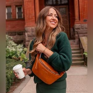 Poppy and Peonies - Sidekick